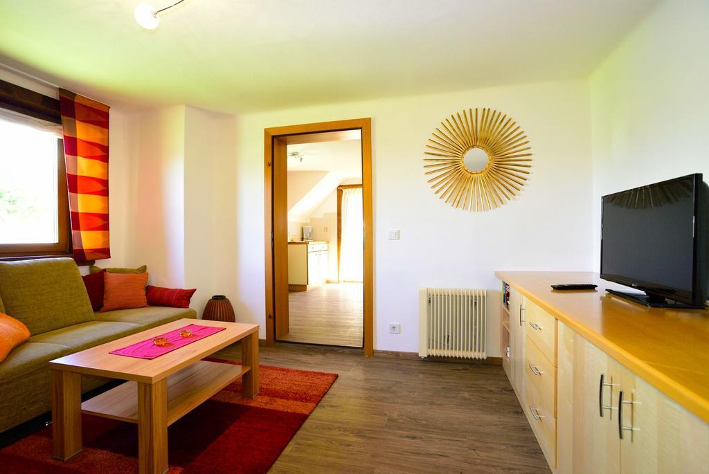Apart Of Me Ferienhaus Faaker See Villach Kültér fotó